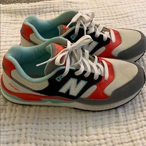 New Balance M8 530